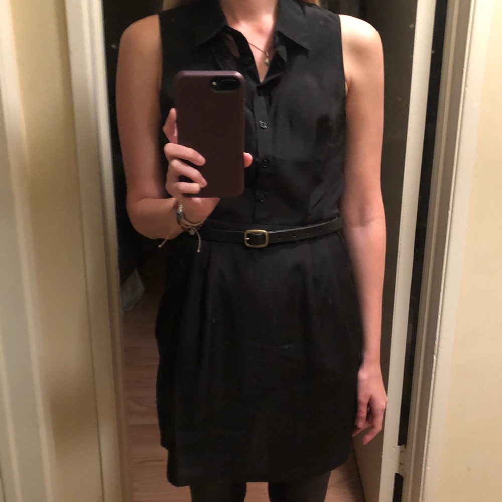 Black cutout collared sleeveless dress